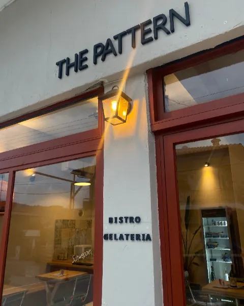 Atmosphere at The Pattern Bistro, Nikiti